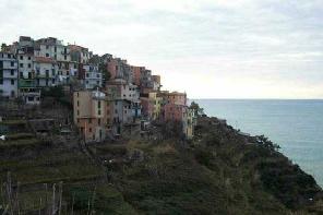 Xtrallusion photo gallery of Italy. Photos, pictures, images and photographs of the Italian Rivieras, the Italian Lakes, the Italian Alps, the Cinque Terre, the Amalfi coast and some of the most beautiful corners of Italy. Plus photos of Italian cities such as Pisa, Milan, Genoa and Rome.